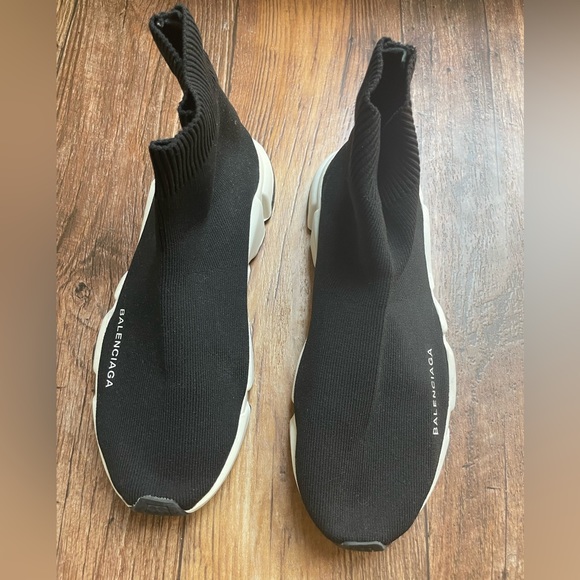 Balenciaga sock shoes Size 41. Used in excellent condition. - Picture 6 of 12